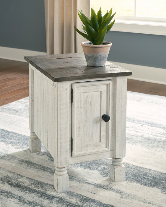 Havalance Chair Side End Table