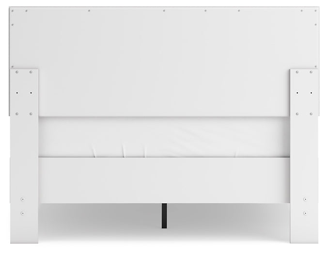 Hallityn Full Panel Headboard with Dresser, Chest and 2 Nightstands