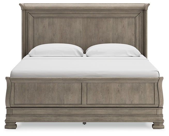 Lexorne King Sleigh Bed with Mirrored Dresser